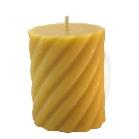 Bougie cylindre torsadé