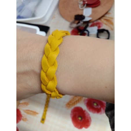 Bracelet tressé en cuir moutarde - (JE-BRS05)