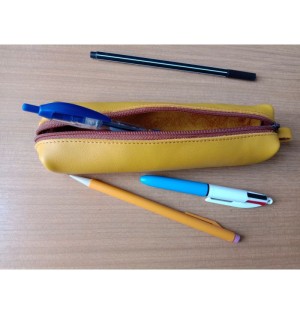 Petite trousse en cuir moutarde - (JE-TRP03)