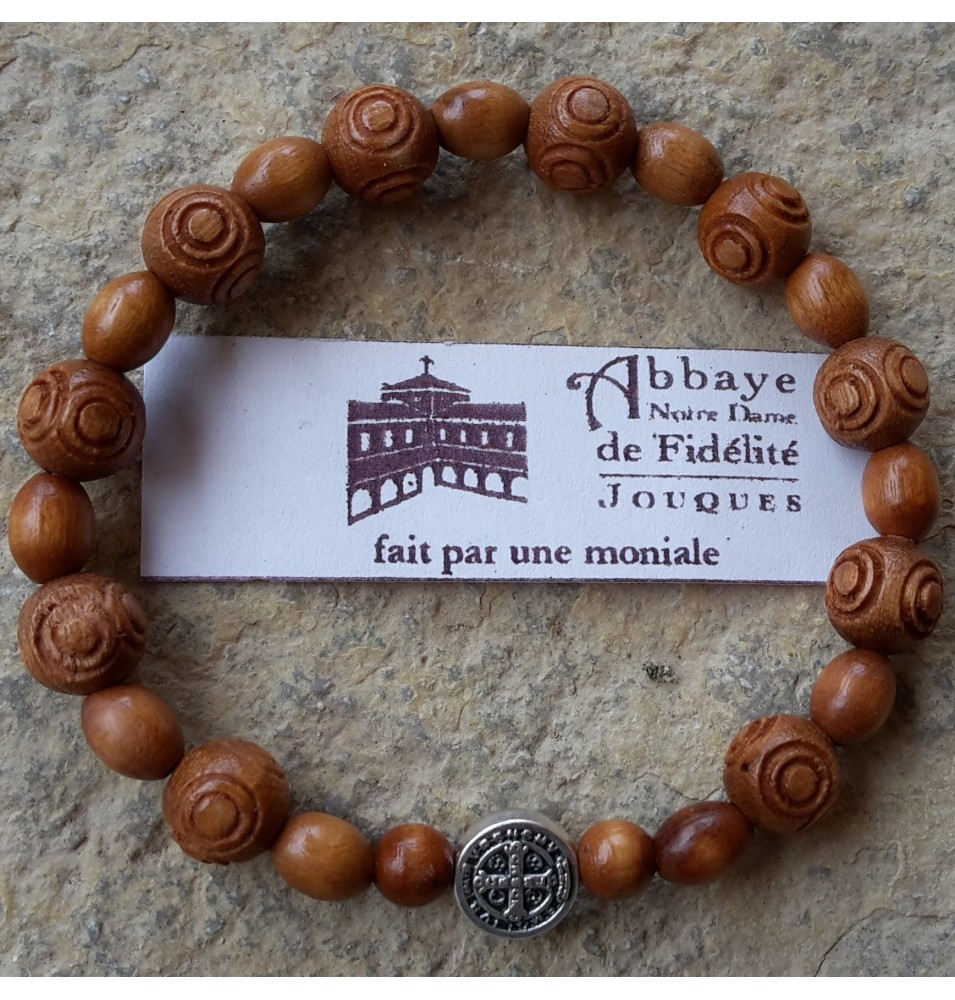 Dizainier bracelet en bois (JO-dizABguichat)