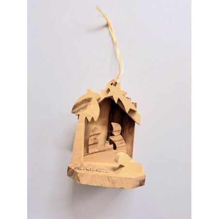 Crèche maison sculptée en bois d’olivier