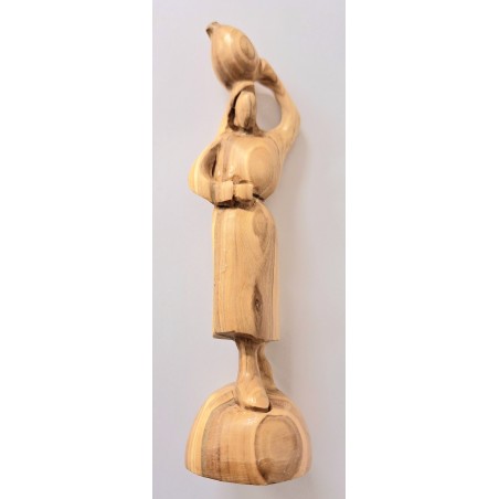 Samaritaine sculptée en bois d’olivier de Palestine